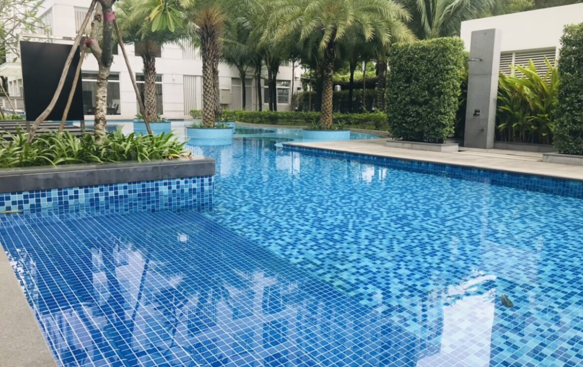 vi tri can ho ban lien ke ho boi noi khu 1170x738 - Giá mua bán căn hộ Duplex 4pn tòa P chung cư Happy Valley Premier phường Tân Hưng T11/2025