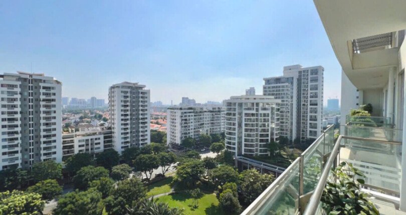 view phong ngu can ho ban 810x430 - Giá mua bán căn hộ 3pn nội thất cao cấp chung cư Riverpark Residence phường Tân Hưng T11/2025