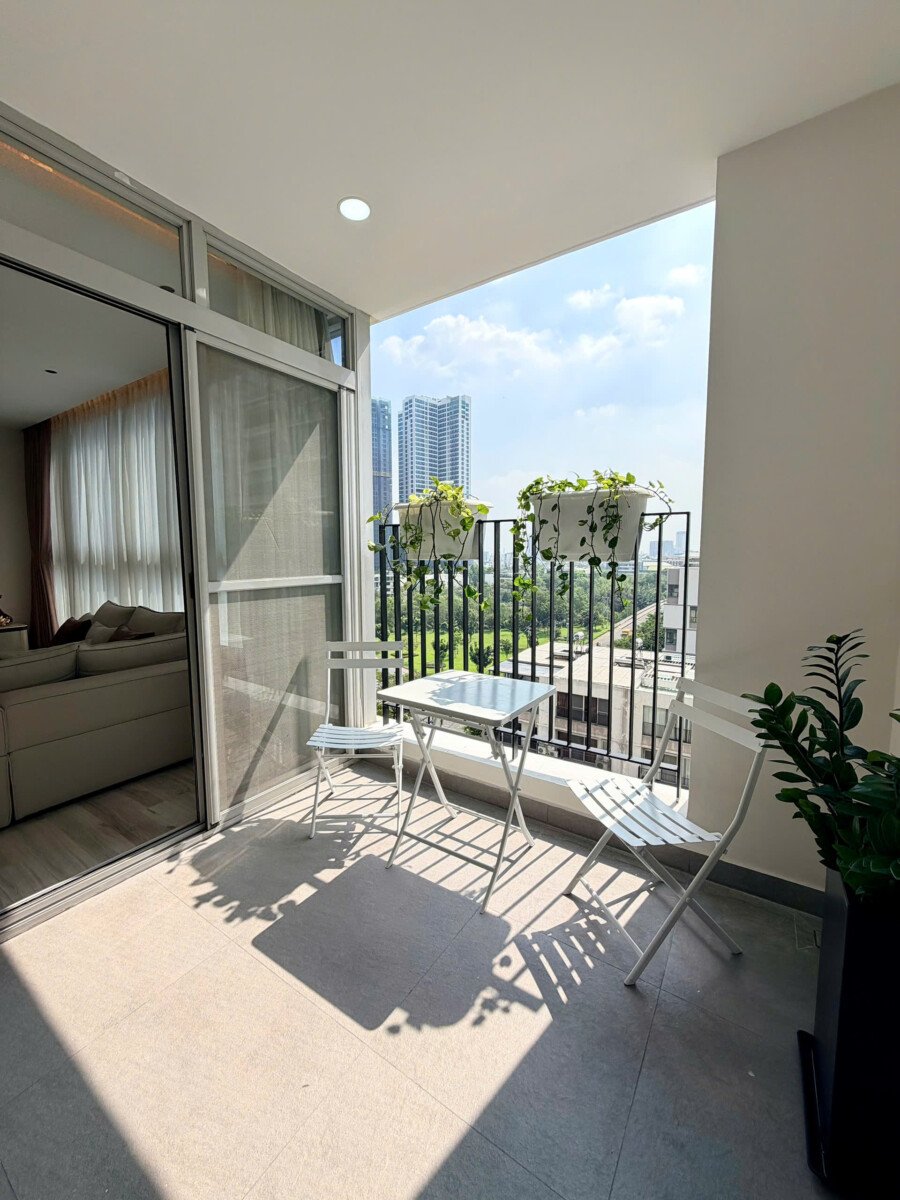 balcony can ho ban 1 - Giá mua bán căn hộ 3pn tòa C chung cư Star Hill phường Tân Mỹ T1/2026
