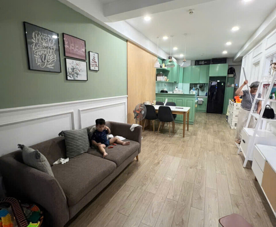 ban can ho Saigon South Residences 12 900x738 - Bán căn hộ Saigon South Residences. DT 71m2 Nhà đẹp- Đầy đủ nội thất- 2 Phòng-2wc- Lầu trung- View nam- Giá 5.6 Tỷ