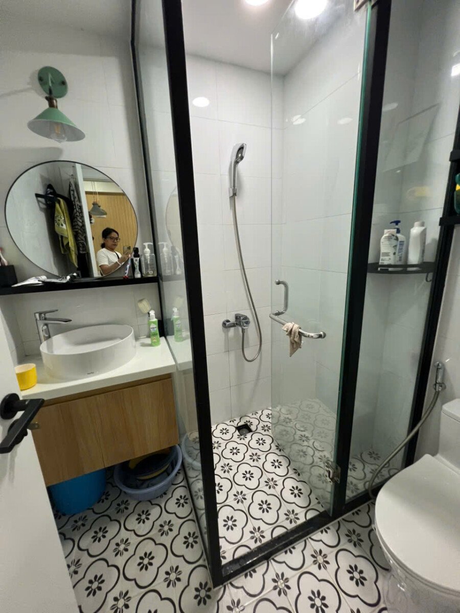 ban can ho Saigon South Residences 8 2 - Bán căn hộ Saigon South Residences. DT 71m2 Nhà đẹp- Đầy đủ nội thất- 2 Phòng-2wc- Lầu trung- View nam- Giá 5.6 Tỷ
