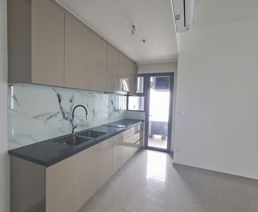 ban can ho celesta rise 3 1 900x738 - Bán gấp căn góc Celesta rise Nguyễn Hữu Thọ, Nhà Bè. DT 89m2 Hoàn thiện nội thất cơ bản- Lầu cao view hồ bơi- Giá 6.6 Tỷ