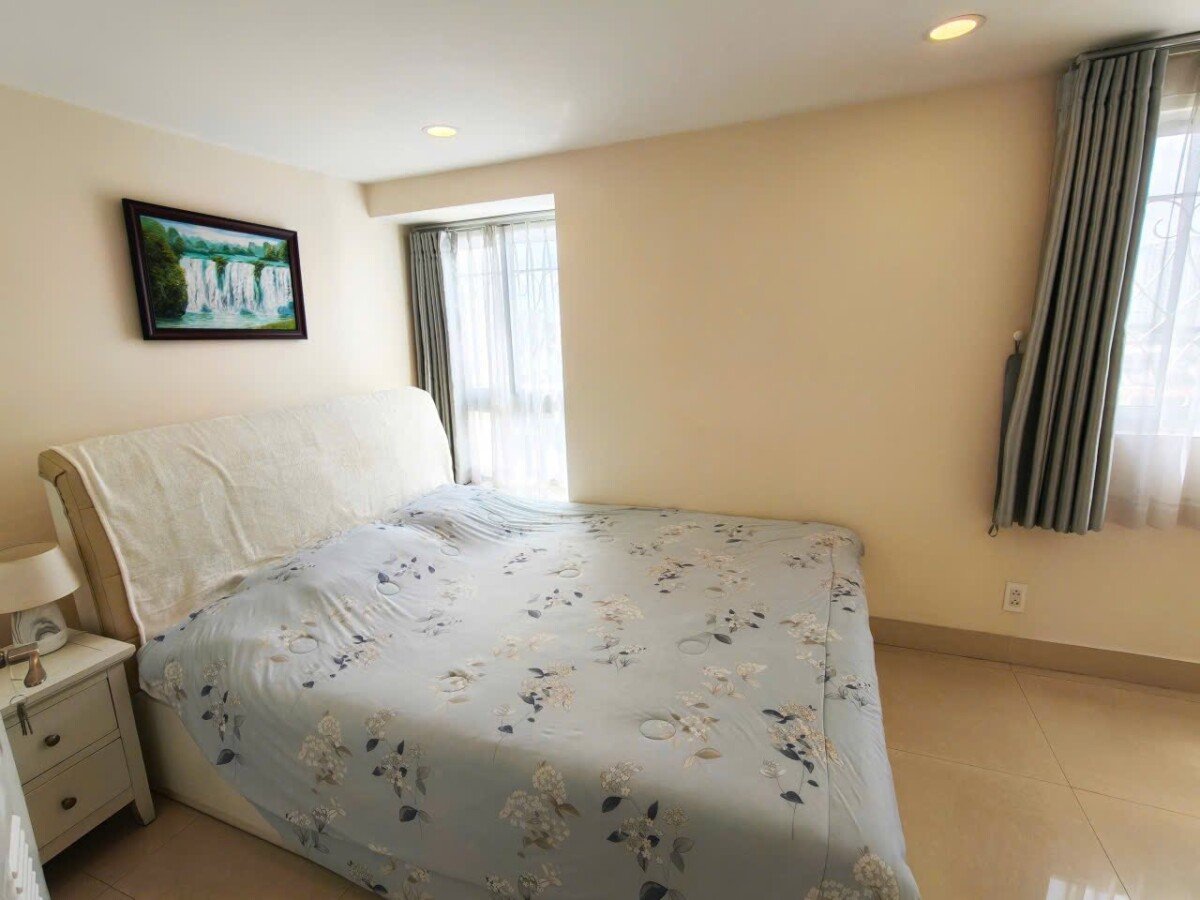 ban can ho duplex sky garden 1 2 - Bán căn Duplex Sky Garden 1. Tổng diện tích 131m2 Thiết kế 3 Phòng-2wc- Nội thất như hình- View nam mát mẻ- Giá 7.850 Tỷ