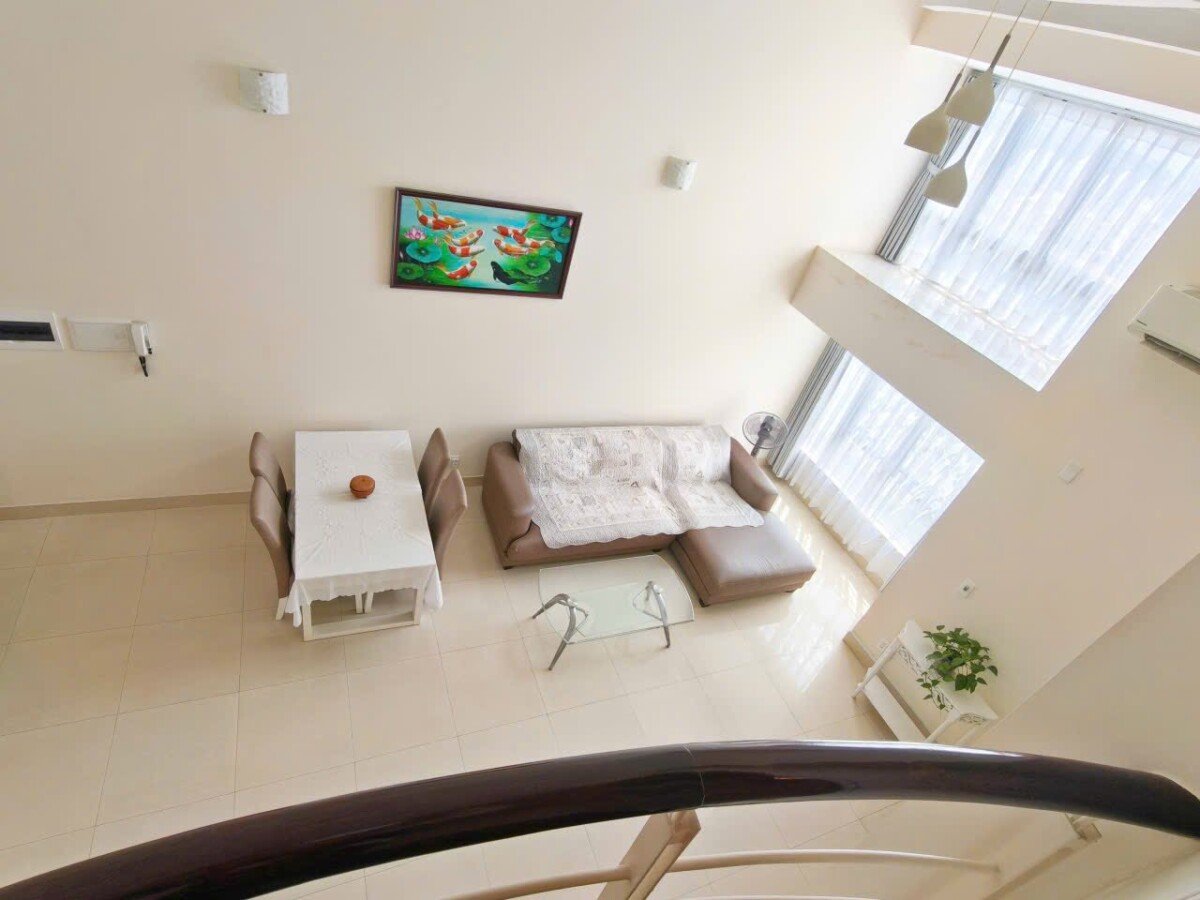 ban can ho duplex sky garden 1 9 - Bán căn Duplex Sky Garden 1. Tổng diện tích 131m2 Thiết kế 3 Phòng-2wc- Nội thất như hình- View nam mát mẻ- Giá 7.850 Tỷ