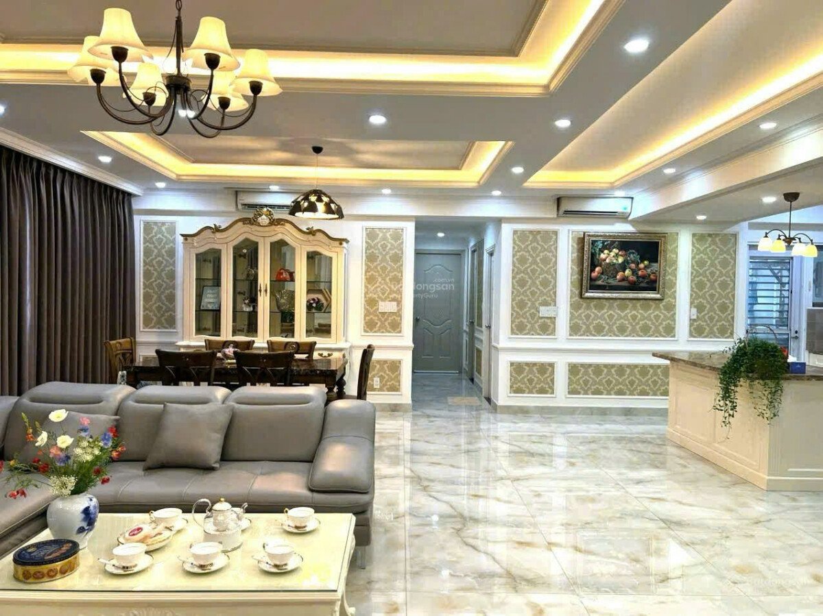 ban can ho happy valley 11 - Bán căn hộ Happy Valley DT 135m2 Lầu cao- View đông nam- 3 Phòng ngủ-2wc- Nội thất đầy đủ- Giá bán 12 Tỷ