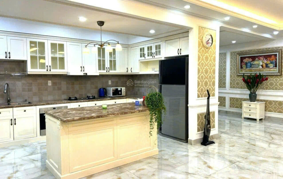 ban can ho happy valley 2 1170x738 - Bán căn hộ Happy Valley DT 135m2 Lầu cao- View đông nam- 3 Phòng ngủ-2wc- Nội thất đầy đủ- Giá bán 12 Tỷ