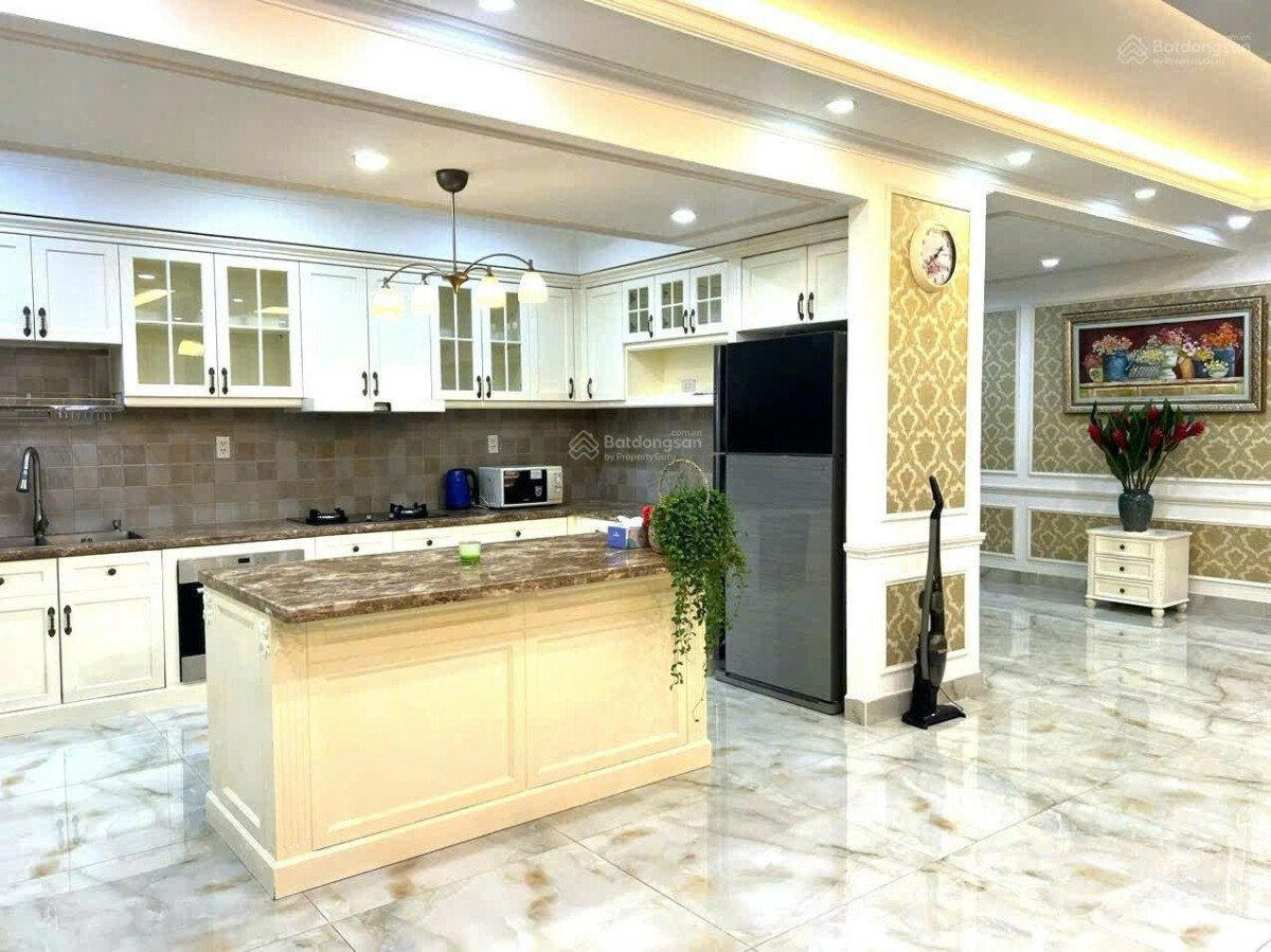 ban can ho happy valley 2 - Bán căn hộ Happy Valley DT 135m2 Lầu cao- View đông nam- 3 Phòng ngủ-2wc- Nội thất đầy đủ- Giá bán 12 Tỷ