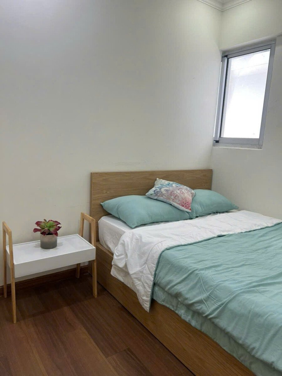 ban can ho happy valley 3 - Bán căn hộ Happy Valley DT 135m2 Lầu cao- View đông nam- 3 Phòng ngủ-2wc- Nội thất đầy đủ- Giá bán 12 Tỷ