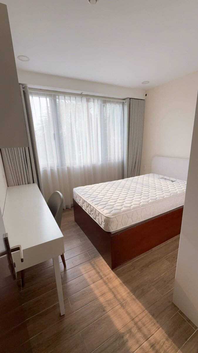 ban can ho hung phuc 1 8 - Cần bán gấp căn hộ Hưng Phúc Happy Residences. Căn góc sân vườn DT 98m2- 3 Phòng-2wc- Có ô đậu xe. Giá 9.950 Tỷ