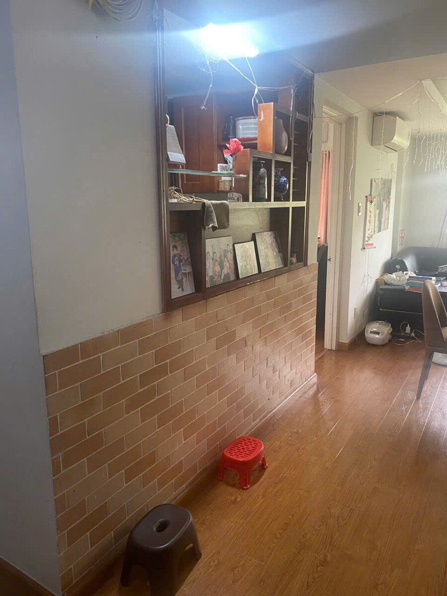 ban can ho hung vuong 2 6 - Bán căn hộ Hưng Vượng 2. DT 70m2 Nhà thiết kế 2 Phòng ngủ-1wc Nội thất đầy đủ- View hướng Nam- Giá tốt 4.350 Tỷ