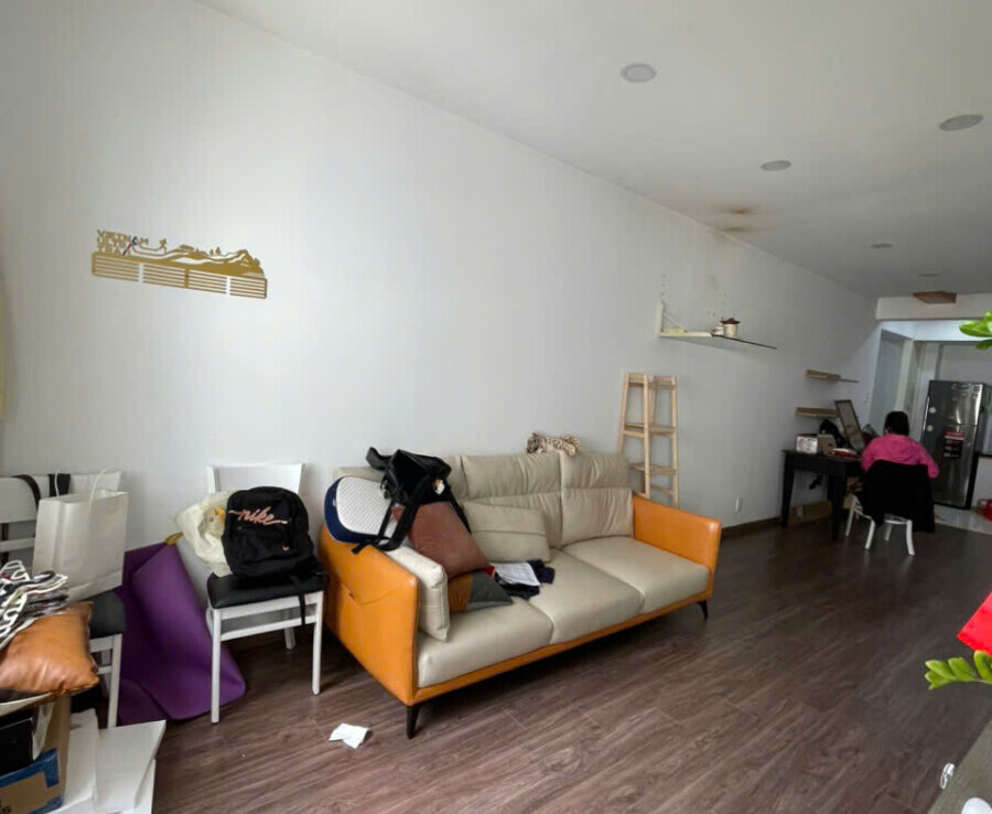 ban can ho hung vuong 3 7 900x738 - Bán căn hộ Hưng Vượng 3. DT 70m2 Thiết kế 2 Phòng ngủ-1wc- Nhà đẹp- sẵn hợp đồng thuê 12 Triệu. Giá bán 4.380 Tỷ