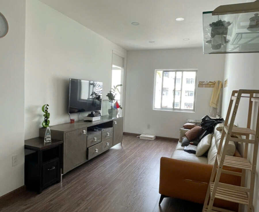 ban can ho hung vuong 3 8 900x738 - Bán căn hộ Hưng Vượng 3. DT 70m2 Thiết kế 2 Phòng ngủ-1wc- Nhà đẹp- sẵn hợp đồng thuê 12 Triệu. Giá bán 4.380 Tỷ