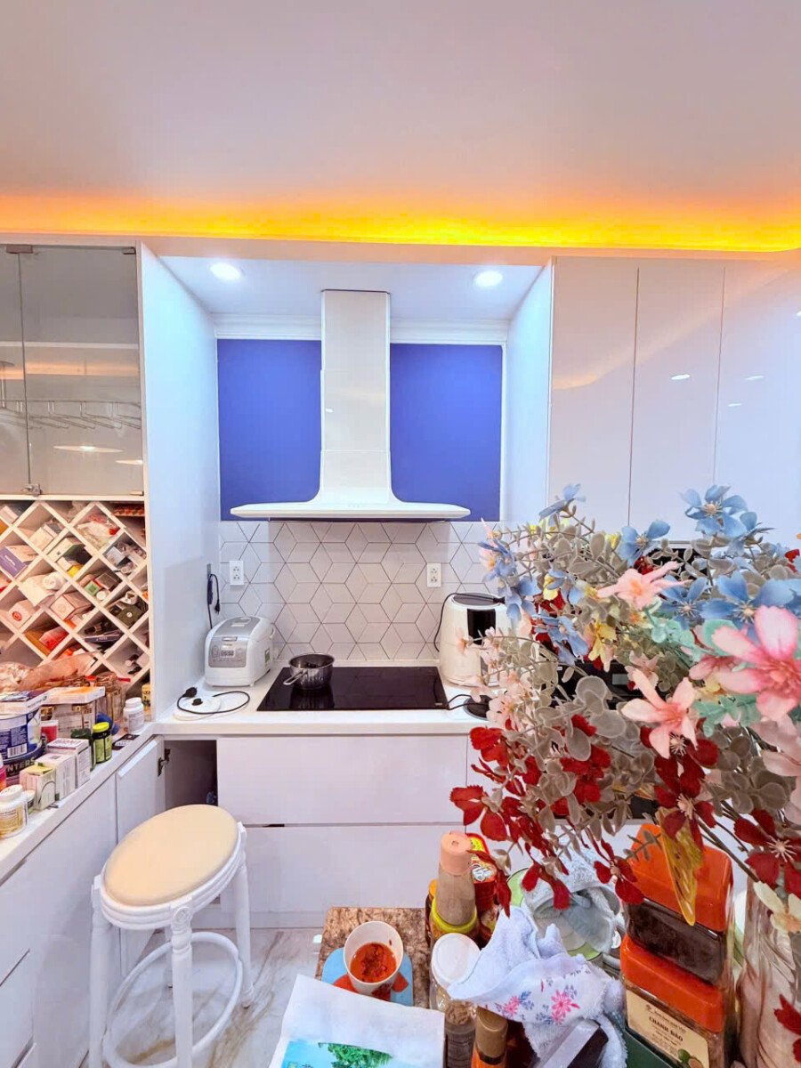 ban can ho sai gon south residences 11 - Bán căn hộ Saigon South Residences. DT 71m2 Lầu trung- thiết kế 2 Phòng-2wc- Nội thất đầy đủ- Giá bán 5.6 Tỷ