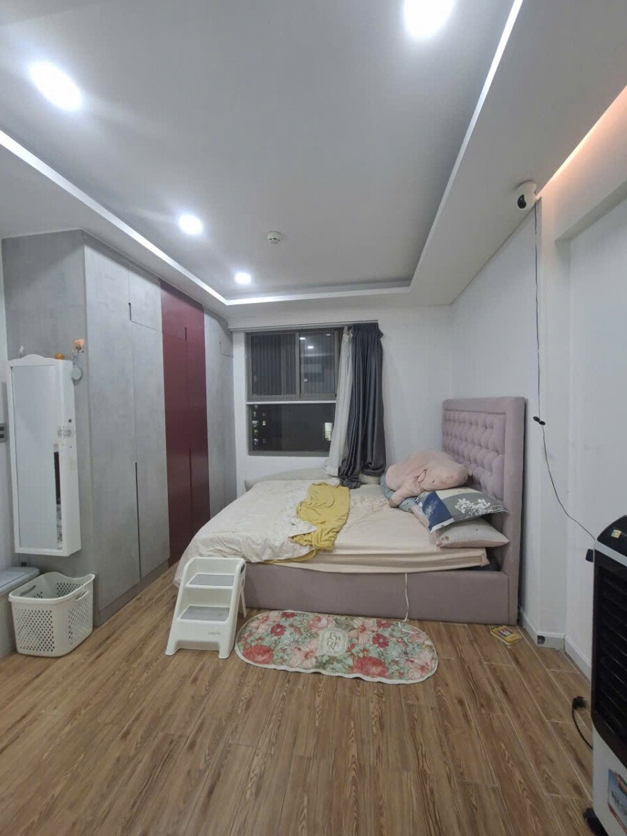 ban can ho saigon south residences 15 - Cần bán căn hộ Saigon South Residences. DT 71m2 Thiết kế 2 Phòng-1wc- Lầu cao View hồ bơi- Giá bán 5.450 Tỷ