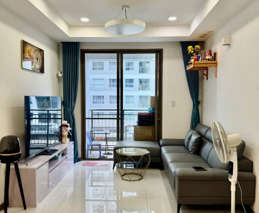 ban can ho saigon south residences 2 3 900x738 - Bán căn hộ Saigon South Residences. Căn góc 74m2 Nhà đầy đủ nội thất- 2 Phòng ngủ-2wc- Giá bán 5.850 Tỷ