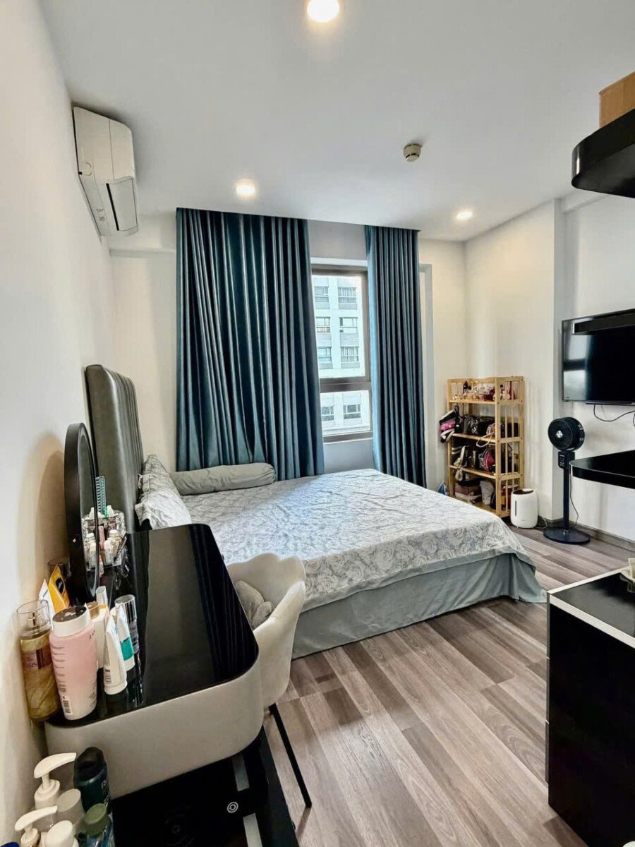 ban can ho saigon south residences 3 3 - Bán căn hộ Saigon South Residences. Căn góc 74m2 Nhà đầy đủ nội thất- 2 Phòng ngủ-2wc- Giá bán 5.850 Tỷ