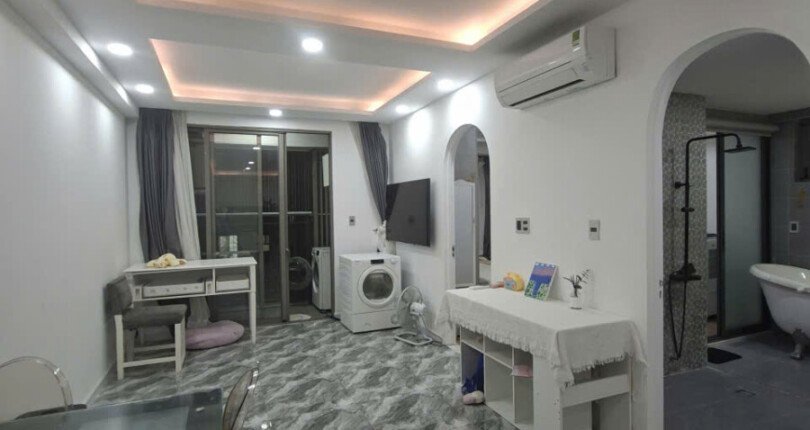 Cần bán căn hộ Saigon South Residences. DT 71m2 Thiết kế 2 Phòng-1wc- Lầu cao View hồ bơi- Giá bán 5.450 Tỷ