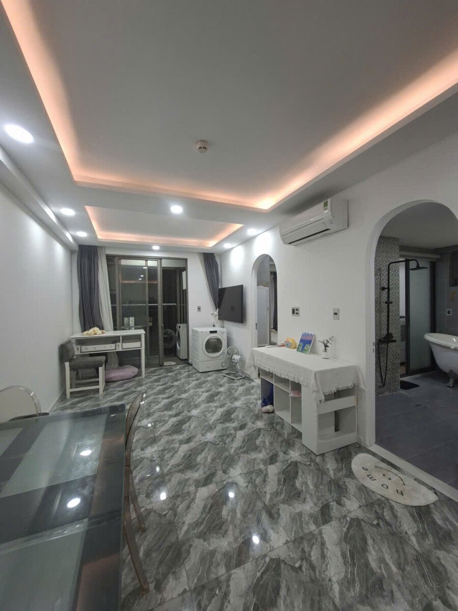 ban can ho saigon south residences 5 4 - Cần bán căn hộ Saigon South Residences. DT 71m2 Thiết kế 2 Phòng-1wc- Lầu cao View hồ bơi- Giá bán 5.450 Tỷ