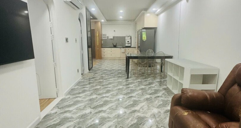 Bán căn hộ Saigon South Residences. DT 71m2 Lầu cao view thoáng- Nội thất đầy đủ như hình- Giá bán 5.450 Tỷ