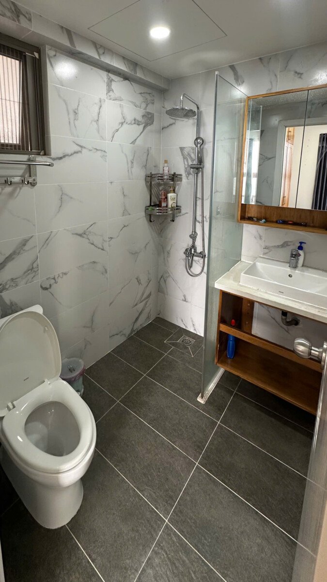 ban can ho saigon south resisences 5 - Bán nhanh căn hộ Saigon South residences. DT 71m2 Lầu siêu cao- 2 Phòng-2wc- đầy đủ nội thất- Giá bán 5.650 Tỷ (TL)