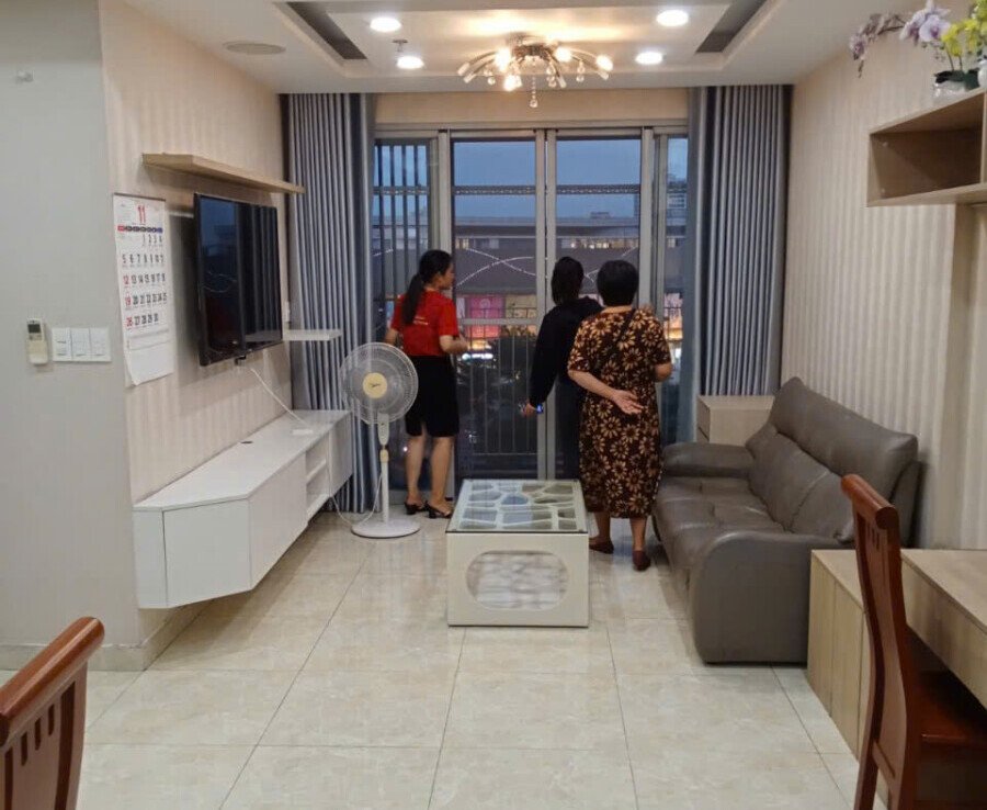 ban can ho scenic valley 1 2 4 900x738 - Bán nhanh căn góc Scenic Valley 1. Căn góc 77m2 Thiết kế 2 Phòng-2wc- View không bị chắn- đang cho thuê 18.5 Triệu. Giá bán 7.490 Tỷ