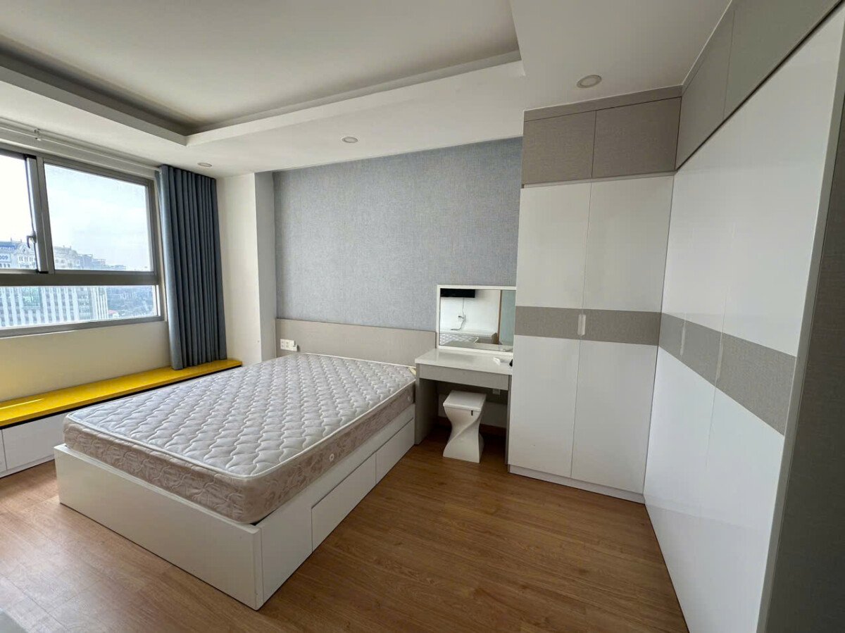 ban can ho scenic valley 2 10 - Bán nhanh căn hộ Scenic Valley 2. DT 77m2 Nhà đẹp- Lầu cao- đã có sổ kèm ô xe trệt- 2 Phòng-2wc- Giá 7.2 Tỷ