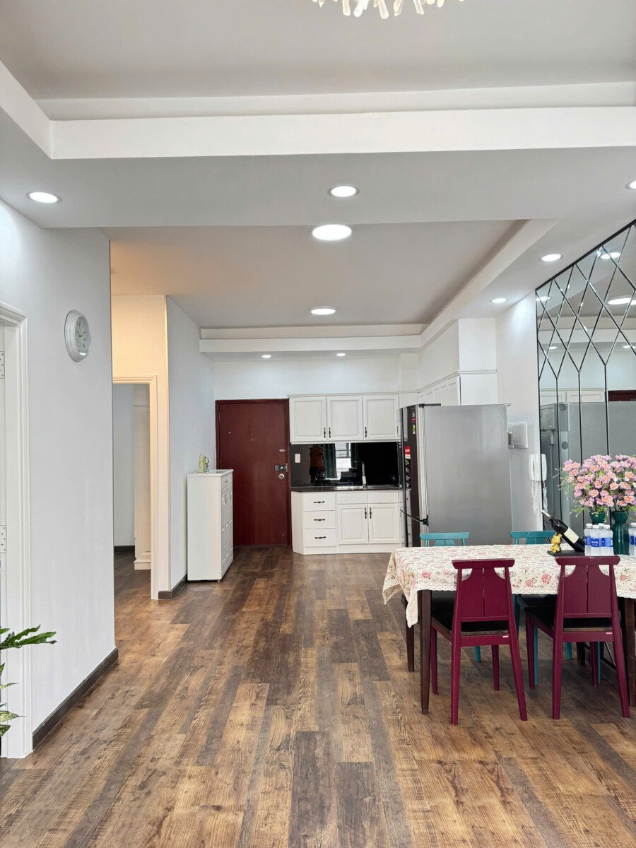 ban can ho sky garden 2 4 9 - Bán căn hộ Sky Garden 2. DT 71m2 Thiết kế 2 Phòng ngủ-2wc- Nội thất đầy đủ- Lầu cao- Nhà trống vào ngay- Giá 5.290 Tỷ