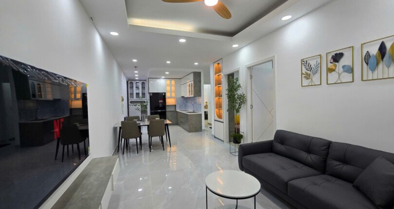 Bán căn hộ Sky Garden 2. Căn góc diện tích 89m2 Nhà đẹp thiết kế 3 Phòng ngủ-2wc- Lầu cao- Giá bán 6.050