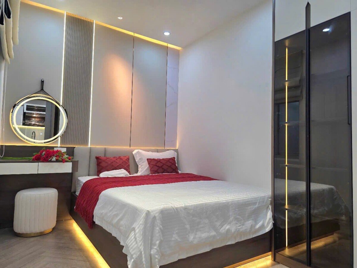 ban can ho sky garden 2 6 8 - Bán căn hộ Sky Garden 2. DT 71m2 Thiết kế 2 Phòng ngủ-2wc- Nội thất mới như hình View Thoáng. Giá 5.860 Tỷ