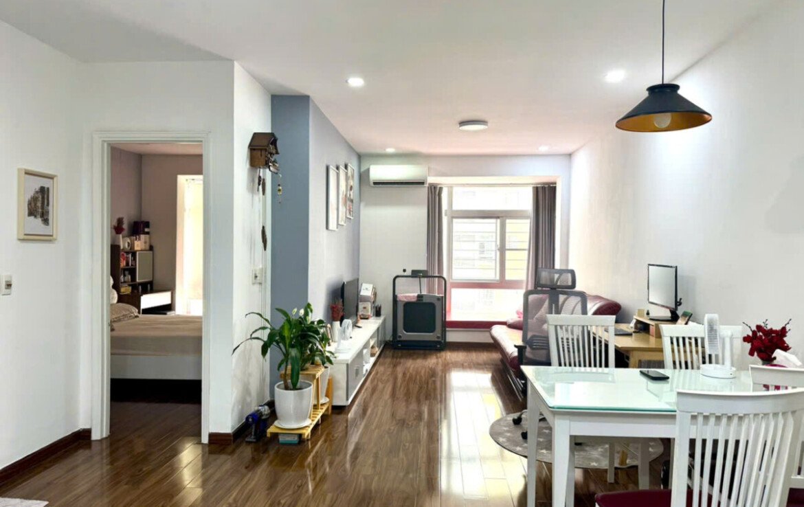 ban can ho sky garden 2 7 1 1170x738 - Bán căn hộ Sky Garden 2- DT 71m2 Nhà đẹp- Nội thất đầy đủ- Block trung tâm- 2 phòng-1wc- Giá bán 4.9 Tỷ