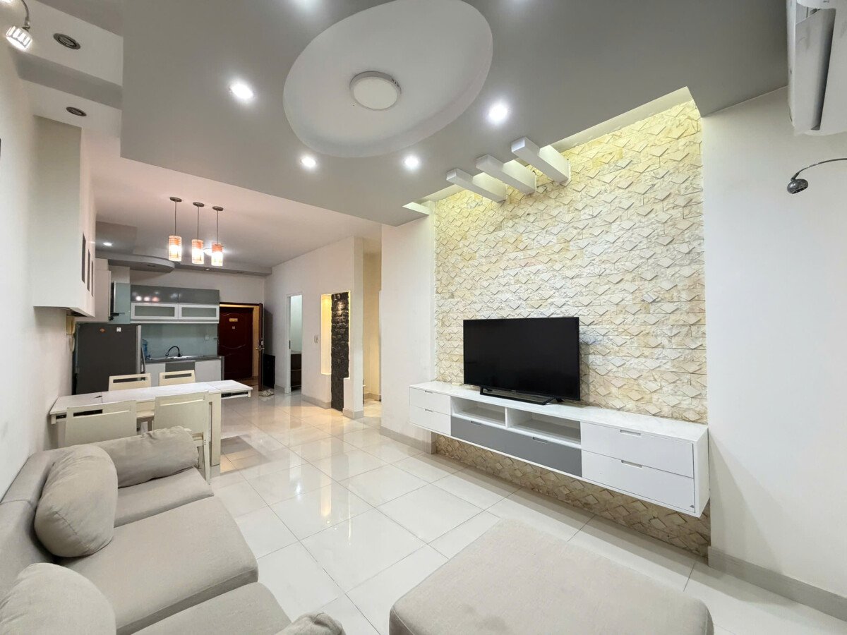 ban can ho sky garden 2 8 - Bán căn hộ Sky Garden 2. DT 71m2 Nhà đẹp- Thiết kế 2 Phòng-1wc- Đầy đủ nội thất như hình- Giá 5.150 Tỷ