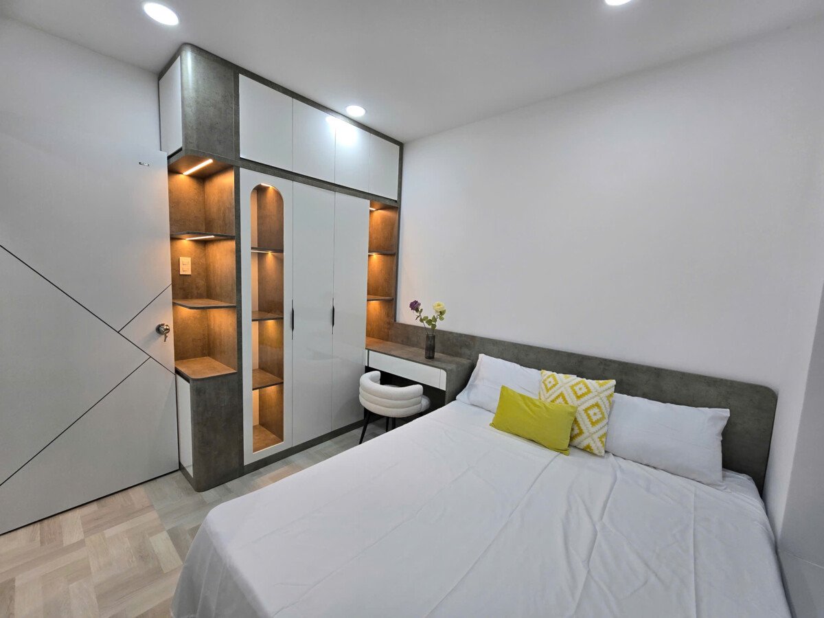 ban can ho sky garden 2 9 4 - Bán căn hộ Sky Garden 2. Căn góc diện tích 89m2 Nhà đẹp thiết kế 3 Phòng ngủ-2wc- Lầu cao- Giá bán 6.050