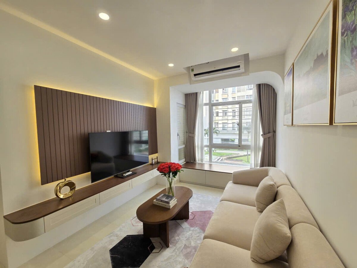 ban can ho sky garden 3 1 4 - Bán nhanh căn hộ đẹp tại Sky Garden 3. DT 70m2 Nhà rất đẹp- 3 Phòng ngủ-2wc- Nội thất mới 100%- Giá bán 5.850 Tỷ