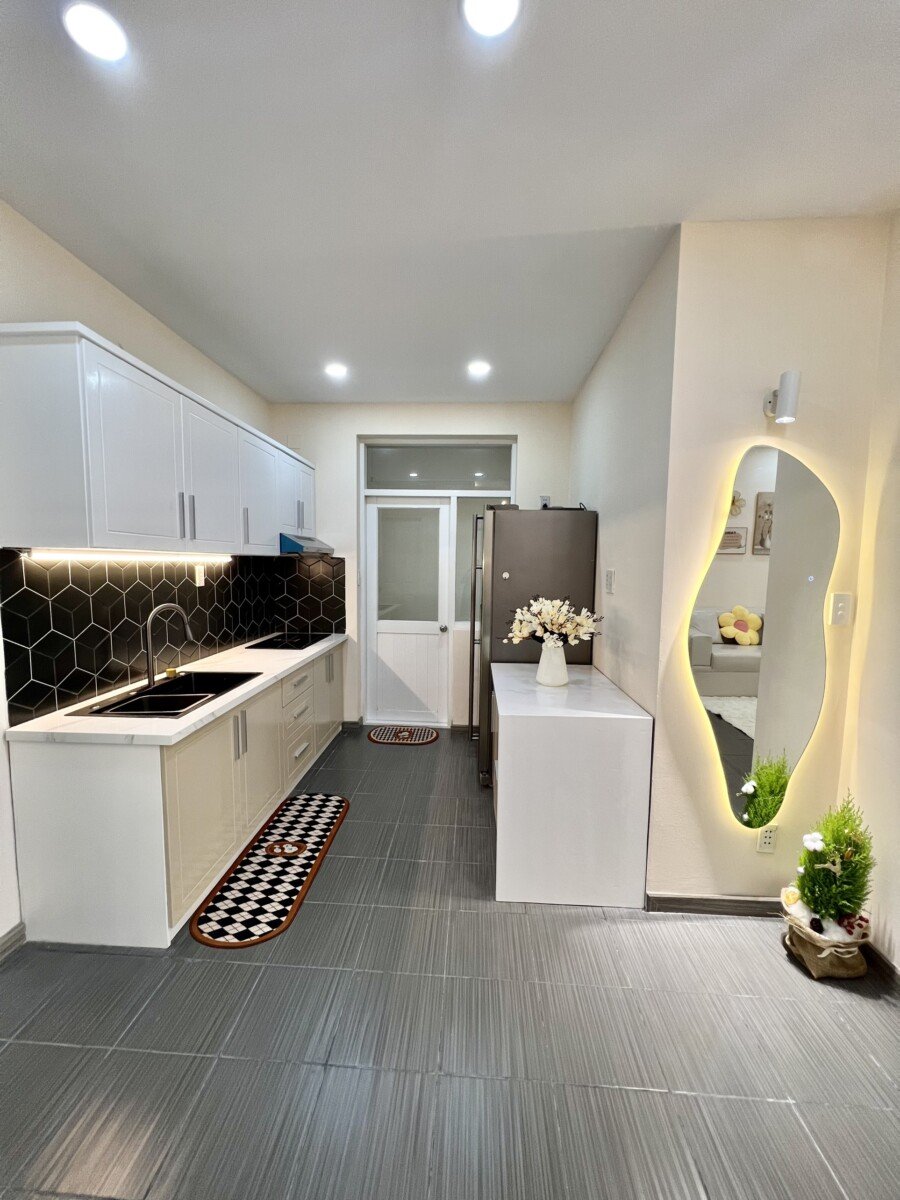 ban can ho sky garden 3 14 6 - Bán căn hộ Sky Garden 3. DT 68m2 Thiết kế 2 Phòng ngủ-2wc- Hiện đang cho thuê 15 Triệu/tháng. Giá bán 5.690 Tỷ