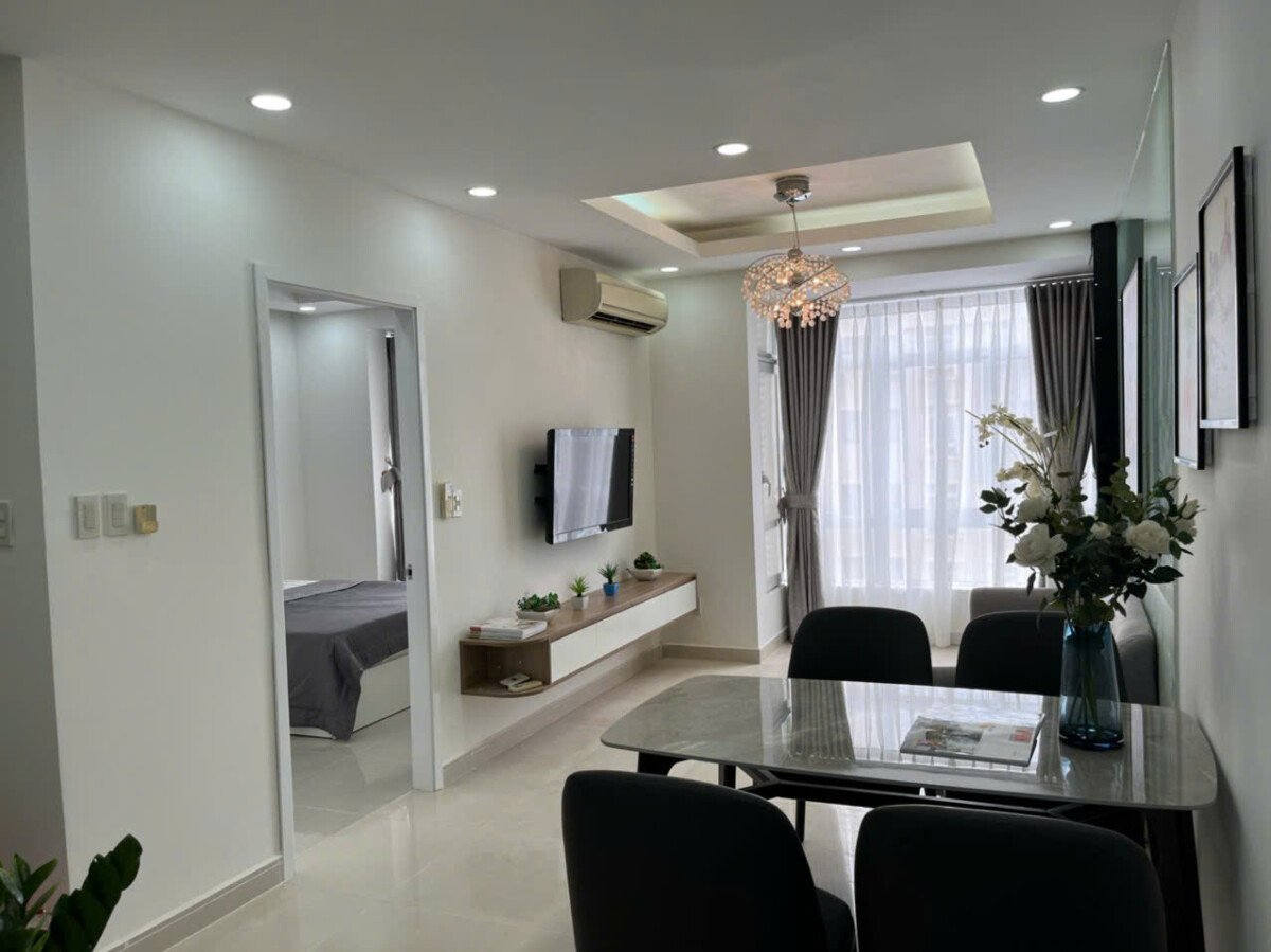 ban can ho sky garden 3 16 4 - Bán căn hộ đẹp tại Sky Garden 3. DT 68m2 lầu cao- đang cho thuê 18 Triệu/Tháng- Thiết kế 2 phòng-2wc- Giá bán 5.390 Tỷ
