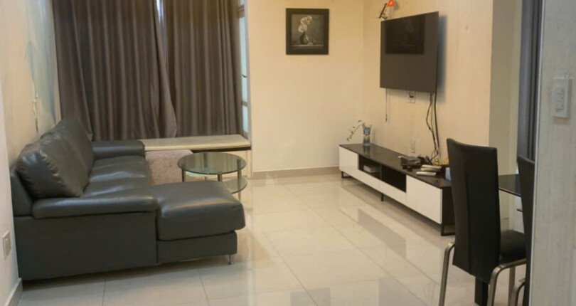 Bán căn hộ Sky Garden 3. DT 70m2 Thiết kế 2 Phòng-2wc- Đang cho thuê 13 Triệu. View Nam- Giá bán 5.3 Tỷ (TL)