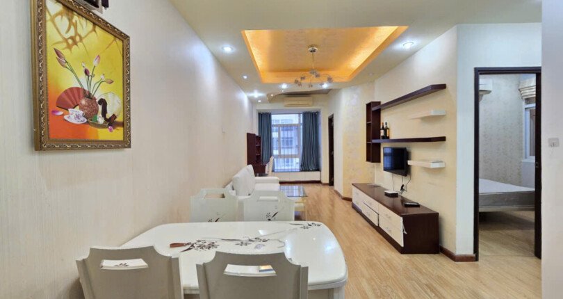 Cần bán căn hộ Sky Garden 3. DT 56m2 Lầu trung- 2 Phòng-1wc- Cửa bắc view nam- nội thất như hình- Giá 4.550 Tỷ