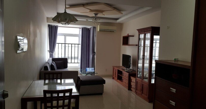 Bán căn góc giá rẻ tại Sky Garden 3. DT 72m2- 3 phòng-2wc- Hiện trạng như hình- Tiện sửa theo ý thích. Giá chỉ 5.750 Tỷ