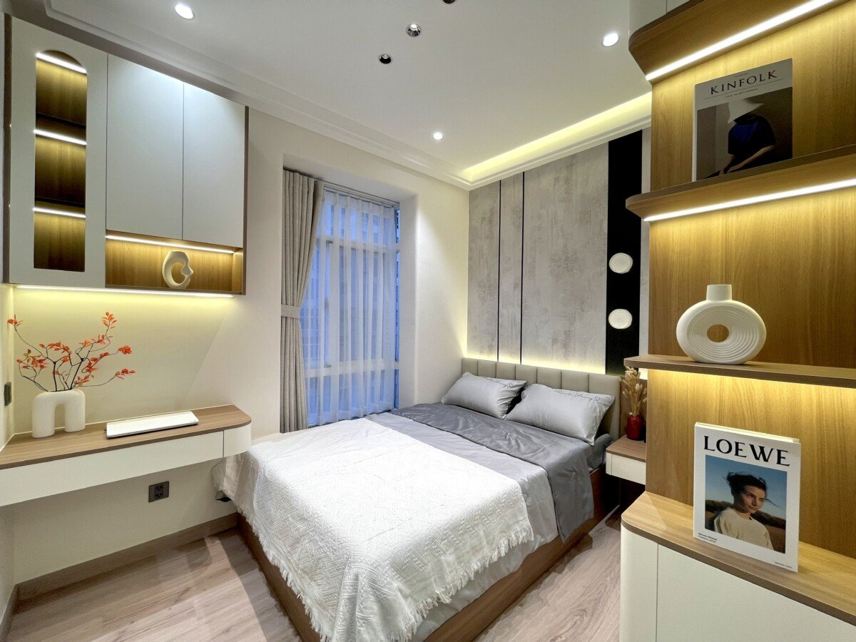 ban can ho sky garden 3 6 8 - Bán nhanh căn hộ đẹp tại Sky Garden 3. DT 70m2 Decor mới 100%- 3 Phòng ngủ-2wc- Cửa bắc view nam- Giá 6.440 Tỷ