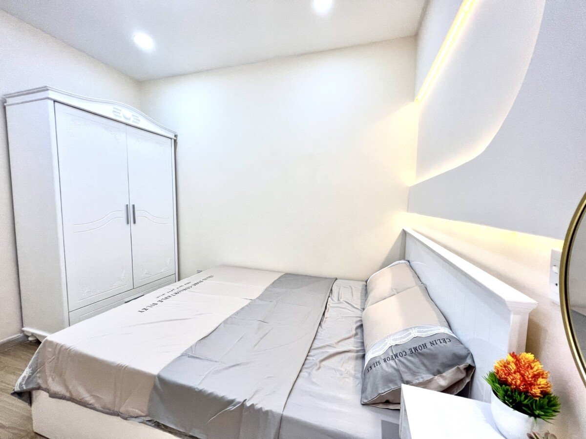 ban can ho sky garden 3 7 6 - Bán căn hộ Sky Garden 3. DT 68m2 Thiết kế 2 Phòng ngủ-2wc- Hiện đang cho thuê 15 Triệu/tháng. Giá bán 5.690 Tỷ