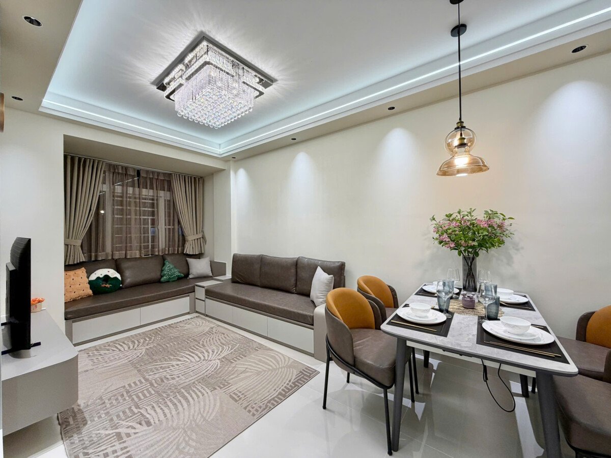 ban can ho sky garden 3 7 - Bán căn hộ Sky Garden 3. DT 56m2 Nhà rất đẹp- Nội thất mới cao cấp- 2 Phòng ngủ-1wc- View công viên. Giá 4.990 Tỷ