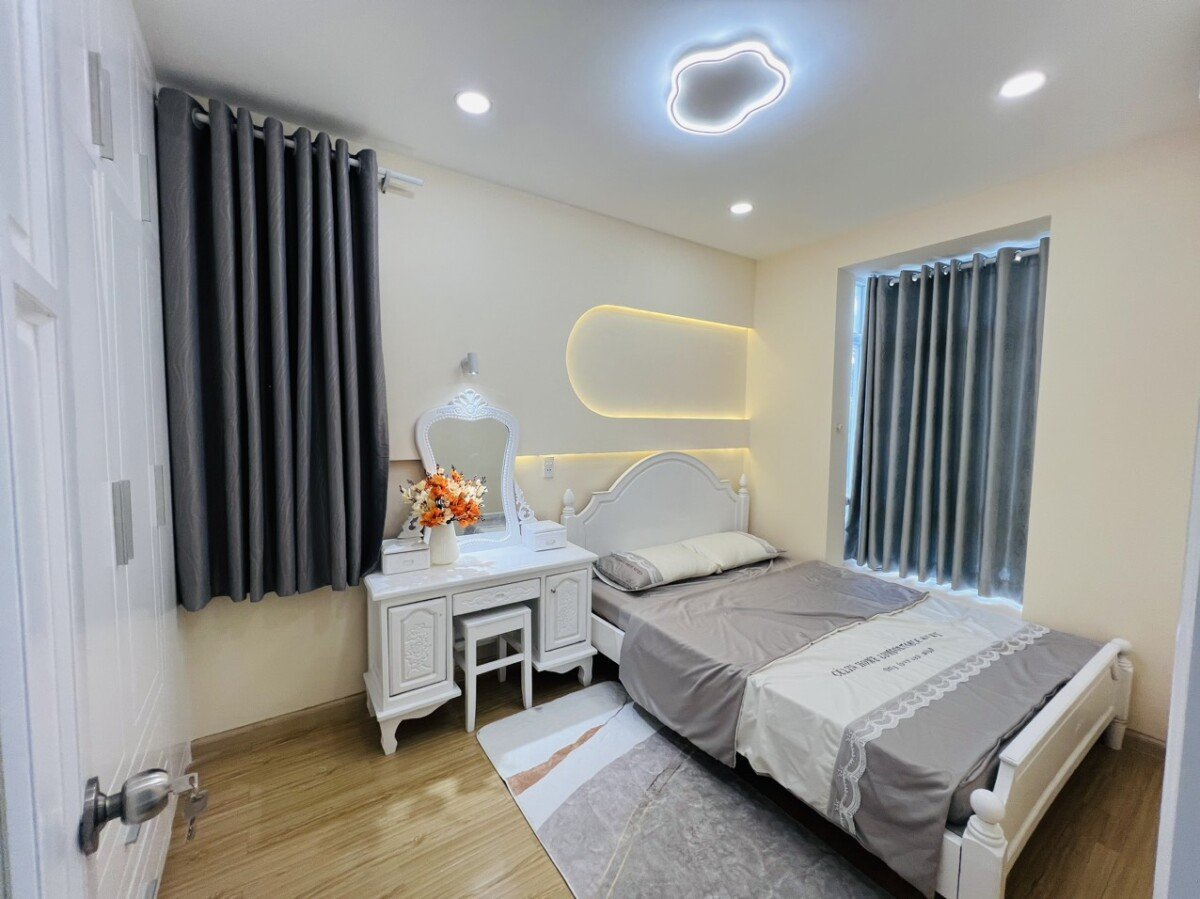 ban can ho sky garden 3 9 9 - Bán căn hộ Sky Garden 3. DT 68m2 Thiết kế 2 Phòng ngủ-2wc- Hiện đang cho thuê 15 Triệu/tháng. Giá bán 5.690 Tỷ