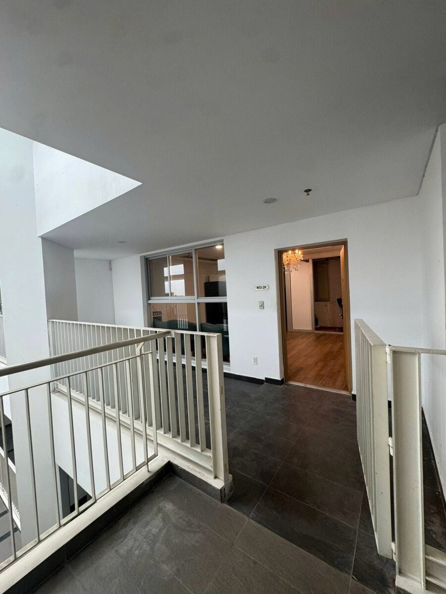 ban can shophouse scenic valley 2 3 - Cần bán nhanh căn shophouse Scenic Valley 2. DT 98m2- Hiện trạng như hình- Đã có sổ- Đang trống xem dễ- Giá 9.8 Tỷ (Tl)