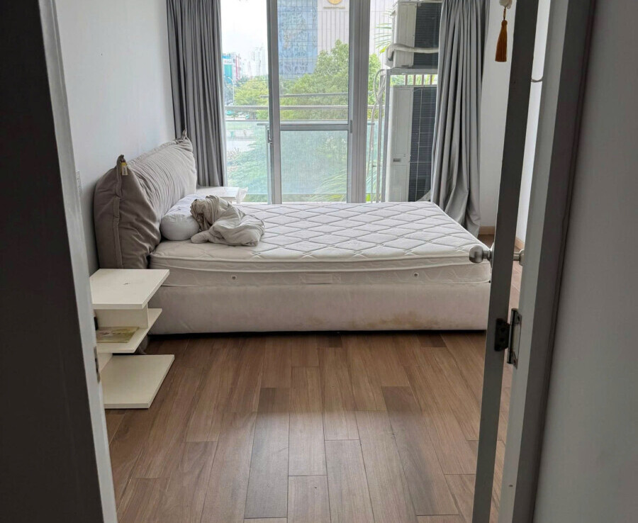 ban can shophouse scenic valley 2 5 900x738 - Cần bán nhanh căn shophouse Scenic Valley 2. DT 98m2- Hiện trạng như hình- Đã có sổ- Đang trống xem dễ- Giá 9.8 Tỷ (Tl)