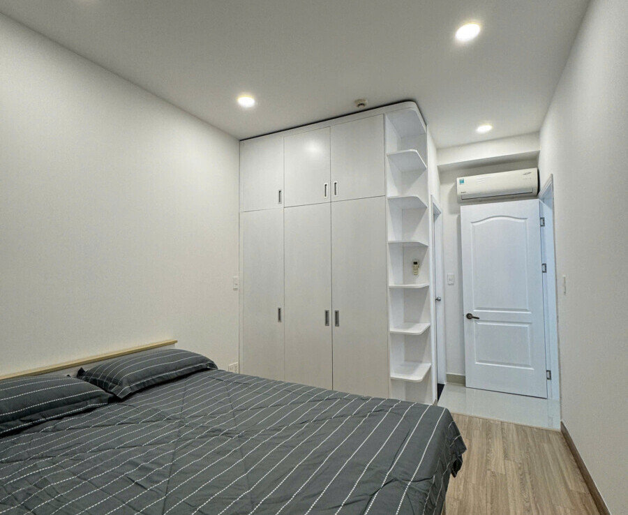 ban gap can ho scenic valley 1 7 900x738 - Bán gấp căn hộ Scenic Valley 1. DT 71m2 Nhà tone trắng- đủ nội thất- 2 Phòng ngủ-2wc- Giá tốt 6.3 Tỷ