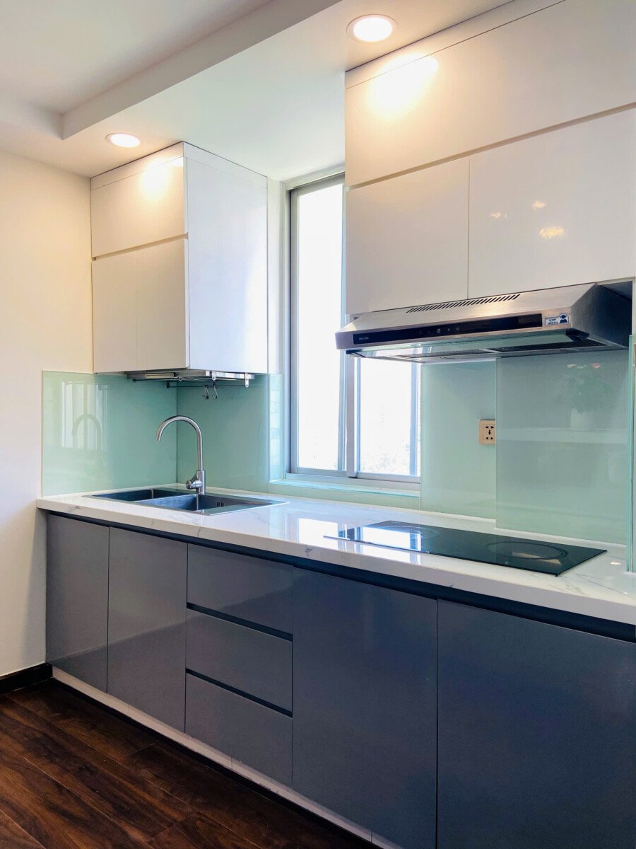 bep can ho ban 1 - Bán căn hộ chung cư Mỹ Khánh, 118m2, 03pn, nhà đẹp, giá 9.3 tỷ, xem nhà dễ, nội thất đầy đủ.