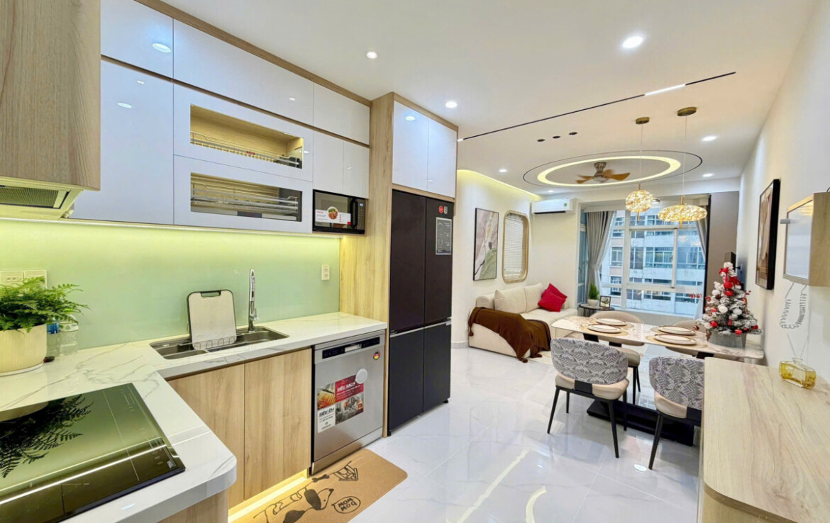 bep can ho ban 16 1170x738 - Bán căn hộ chung cư Sky Garden 3, diện tích 71m2, 03pn, nhà đẹp, nội thất mới 100%, giá bán 6,550 tỷ.