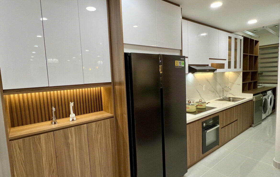 bep can ho ban 21 1170x738 - Bán căn hộ sân vườn chung cư Sky Garden 2 , diện tích 114m2, 03pn, giá bán 9,6 tỷ, nhà đẹp.