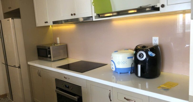 Giảm giá bán gấp căn hộ 3pn chung cư Hưng Phúc view Biệt thự có ô xe, sổ hồng, giá 9,5 tỷ