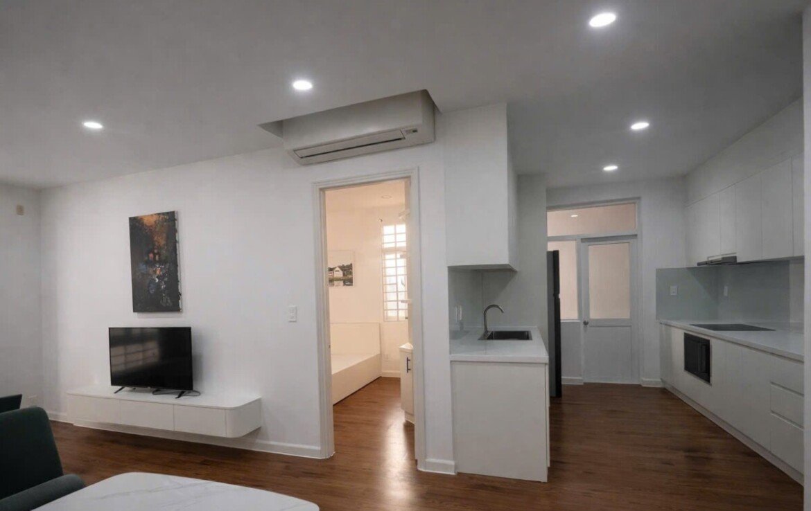 bep can ho cho thue 2 1170x738 - Cho thuê căn hộ 68m2, chung cư Sky Garden 3, 02pn, giá 18tr/tháng, nhà đang trống, xem nhà dễ.